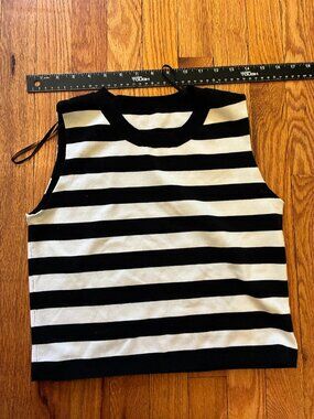 black and white stripe top